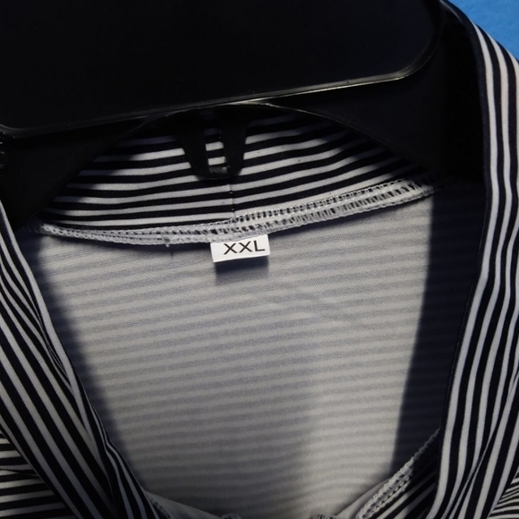 Pin Stiped Maxi Dress size 2X front pockets, stretches - Picture 10 of 10